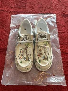 Winnie the Pooh Custom Hey Dude Style Canvas Slip-On Loafers Size 42